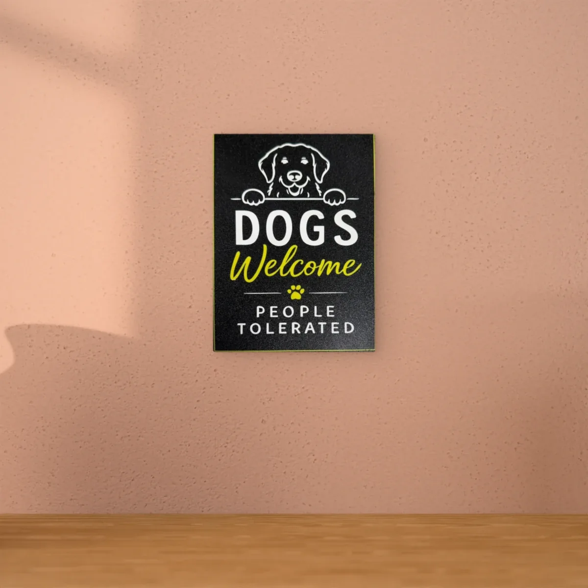 Wohnbeispiel (Symbolbild): Schild „Dogs Welcome“